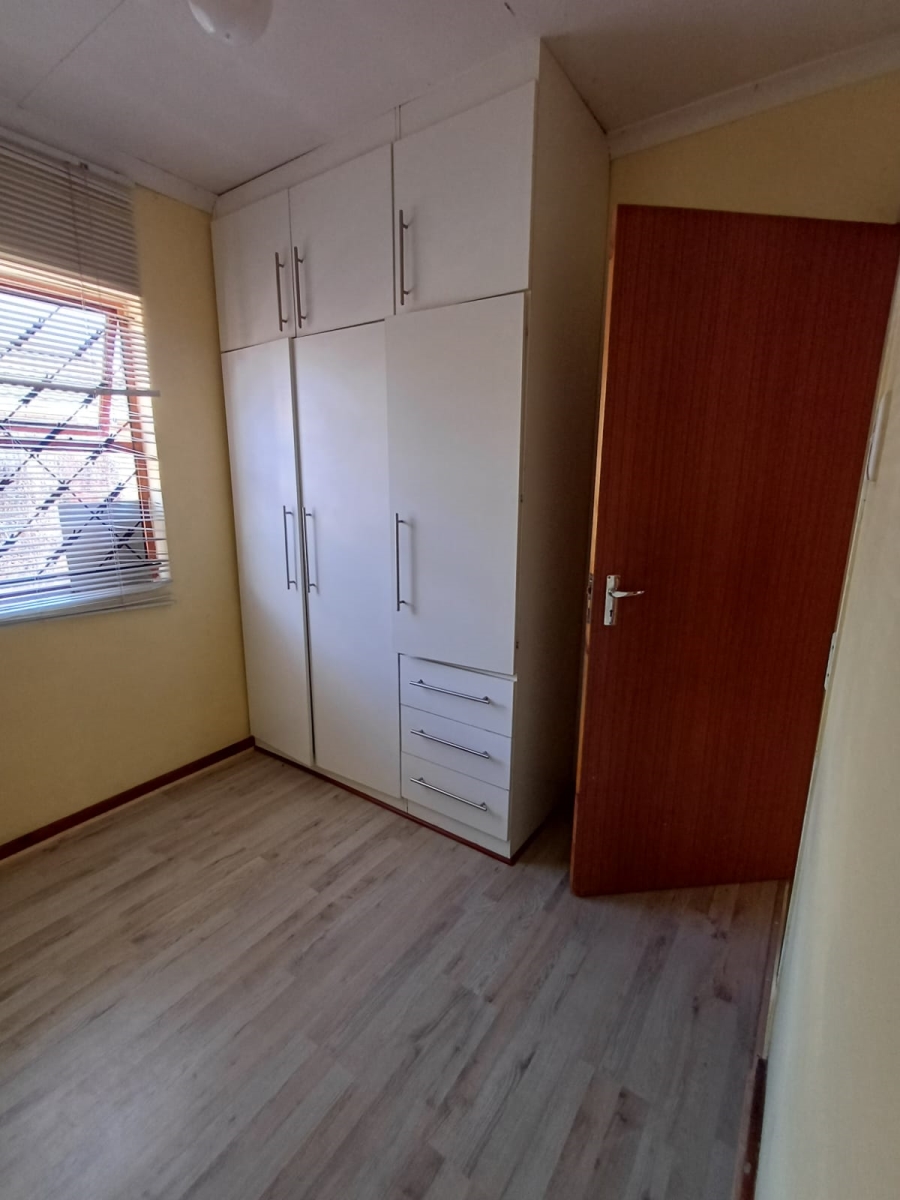 To Let 3 Bedroom Property for Rent in Westbourne Eastern Cape